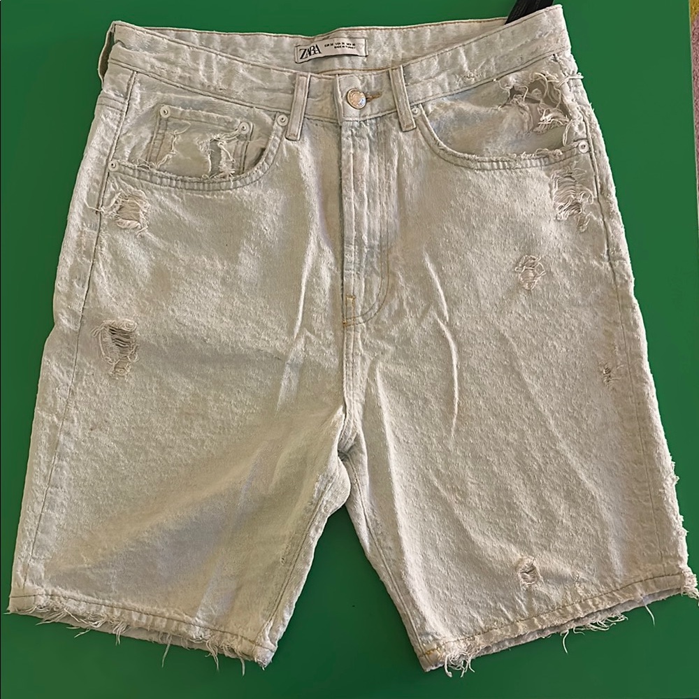 Zara Distressed White Denim Shorts for Men